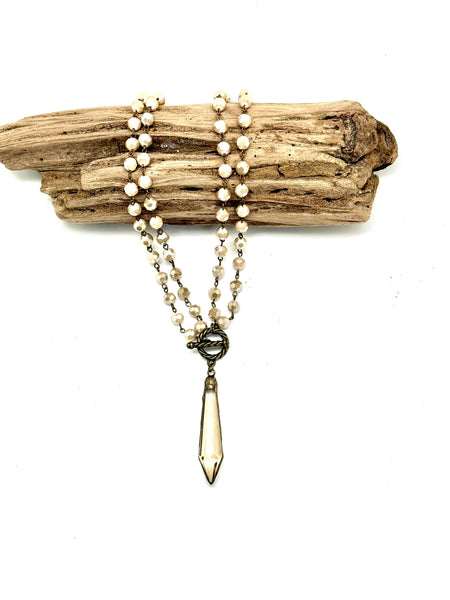 Necklace Cream Beads(8’)Beveled TeardrChainw/Multi Funct.38”