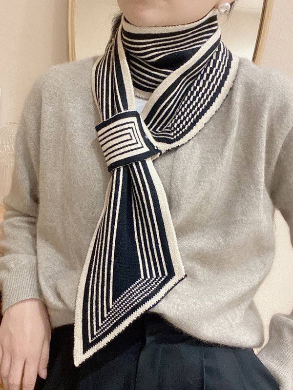 Split-Joint Striped Scarf: BLACK WHITE / One_size