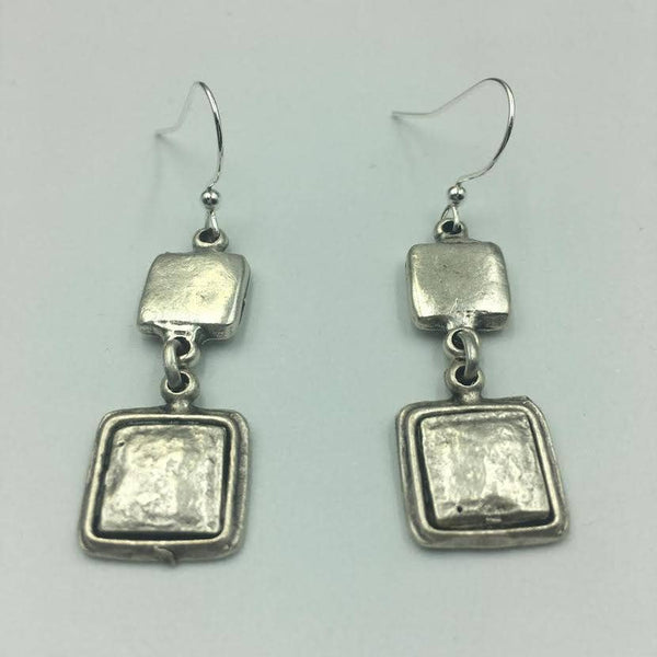 Double Square Earrings: Mix metals
