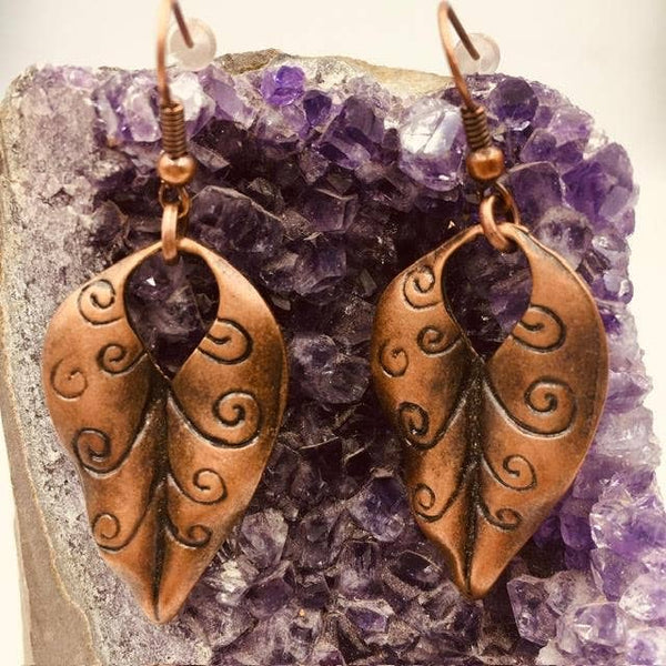 Celtic Swirl Open Leaf Earring : Silver Plated