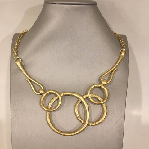 2V8G  Modern, abstract necklace pewter, gold plated