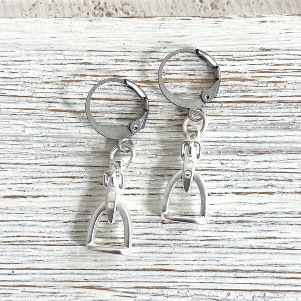 Horse bit earrings stirrup earrings Equestrian derby: Matte gold