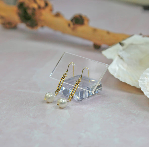 Cultured Pearl Link Chain Earring