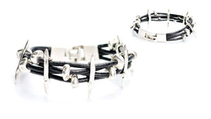 1930 Genuine leather, pewter, silver plated bracelet: Black / Woman