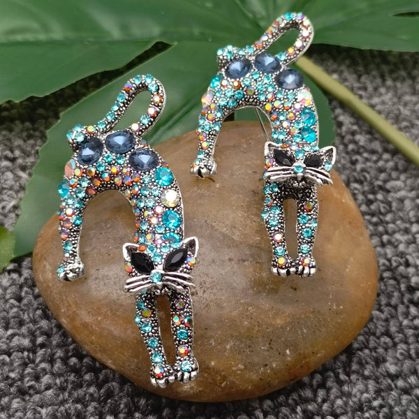 1Pc Colorful Rhinestone Creative Lazy Cat Brooch