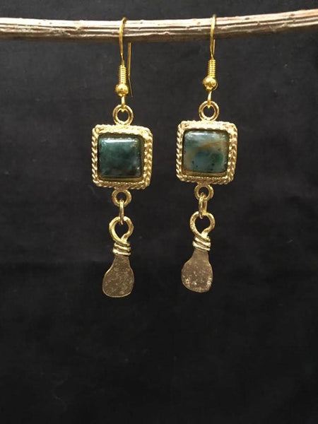 Hand-cut Gem Stone Drop Earrings, gold plated: Quartz