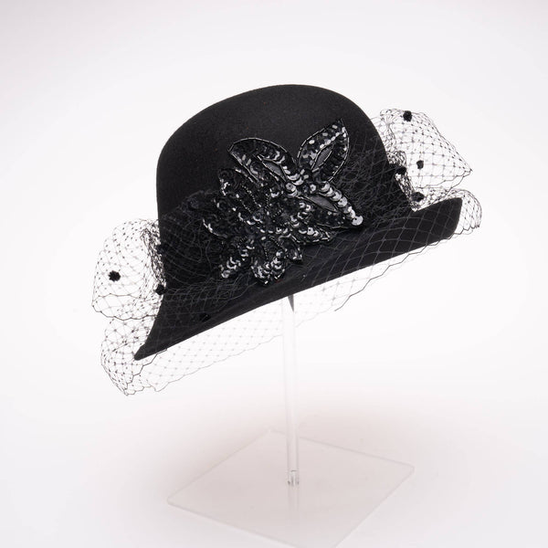 400802 Veil Cloche Wool Felt Women's Dress Hats: RED/BLACK / Felt