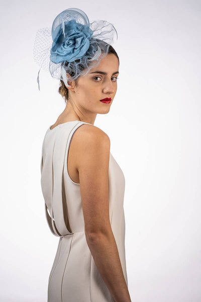 5830C Flower Adorned Crinoline Comb Fascinator Cocktail Hats: NAVY / Crinoline