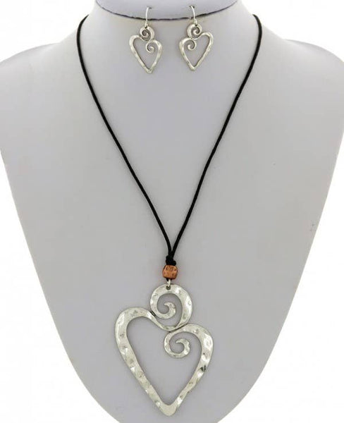 FR2882 Silver Burnished Swirling Heart 19" Cord Pendant Set