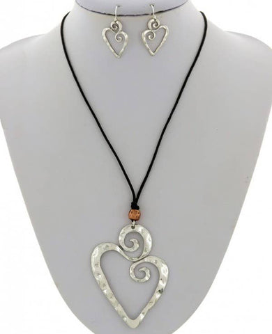 FR2882 Silver Burnished Swirling Heart 19" Cord Pendant Set