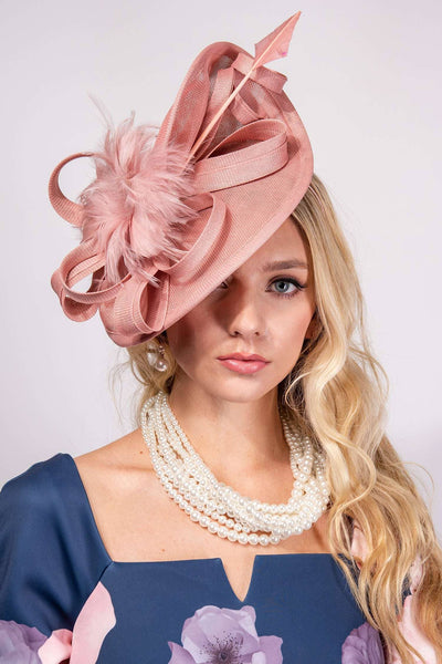 SINAMAY FEATHER FASCINATOR WITH HEADBAND AND CLIP HTH2699: Bk