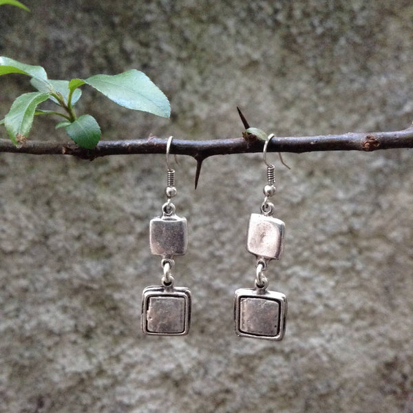 Double Square Earrings: Mix metals