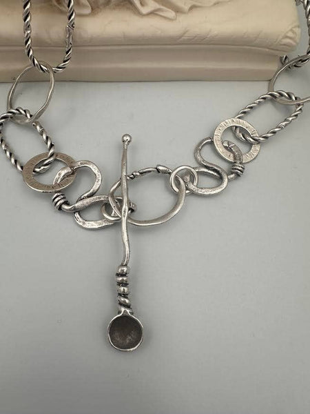Interlinked Grace Necklace