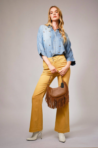 36901T - Hi-Low Pearl Embellished Chambray Top: MED WASH / S