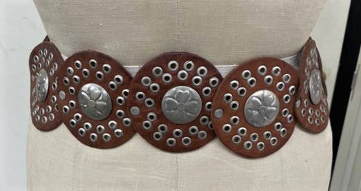 B100-Brown