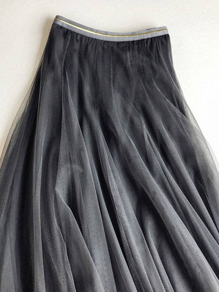 Solid Color Loose Elastic-Waist Mesh Skirt: BLACK / FREE SIZE