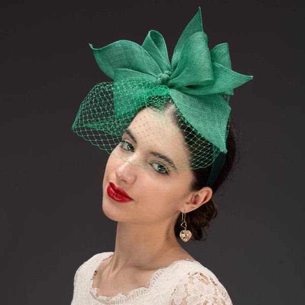 5936H Large Sinamay Bow And French Veil Fascinator On 3.5Cm: Emerald