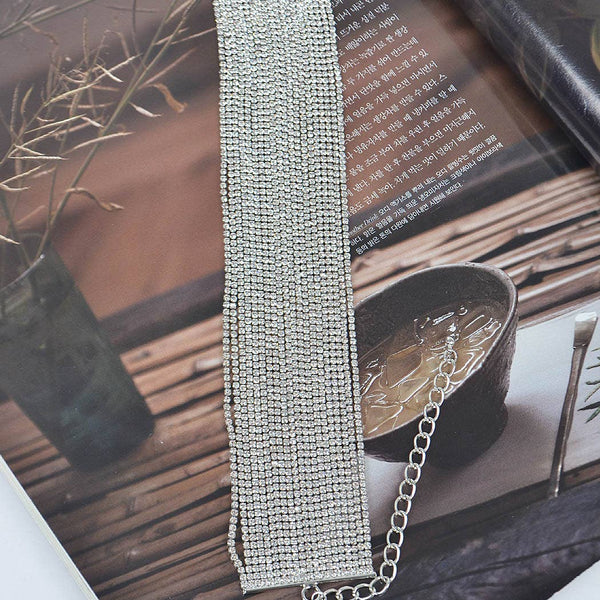 Thick Rhinestone Choker Necklace: Silver