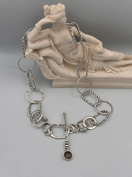 Interlinked Grace Necklace