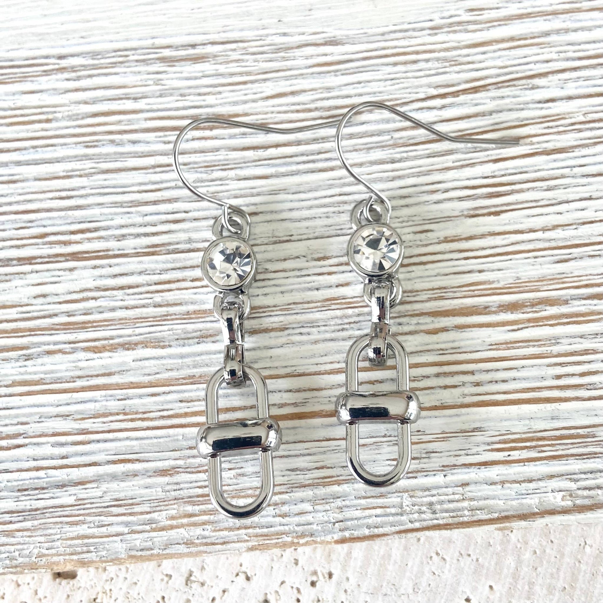 Equestrian chain link earrings: Silver