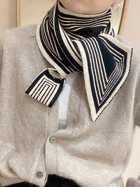 Split-Joint Striped Scarf: BLACK WHITE / One_size