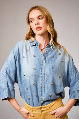 36901T - Hi-Low Pearl Embellished Chambray Top: MED WASH / S