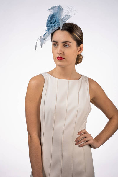 5830C Flower Adorned Crinoline Comb Fascinator Cocktail Hats: NAVY / Crinoline