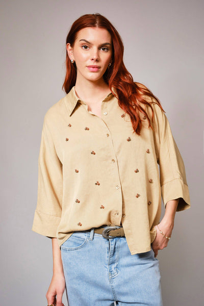 36901T - Hi-Low Pearl Embellished Chambray Top: MED WASH / L
