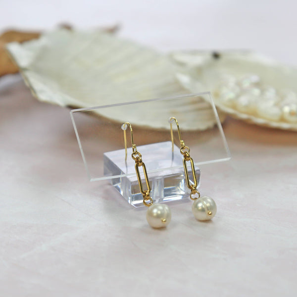 Cultured Pearl Link Chain Earring