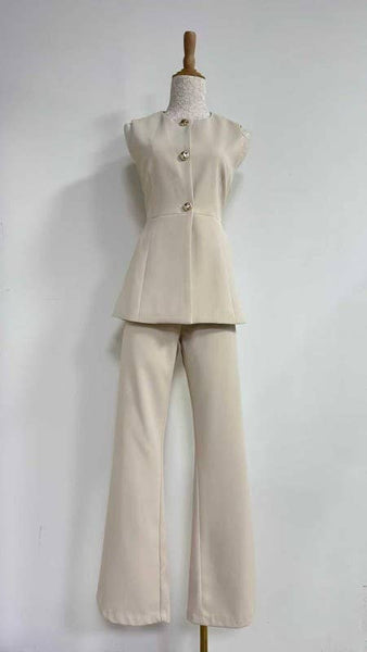 Modern Vest and Trouser Set: Black / M