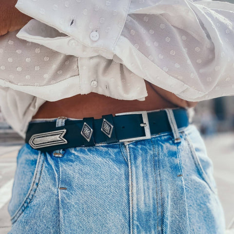 Black Leather Belt Women - Silver Arrow - Buckle Belt