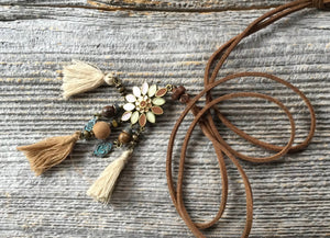 Necklace boho flower